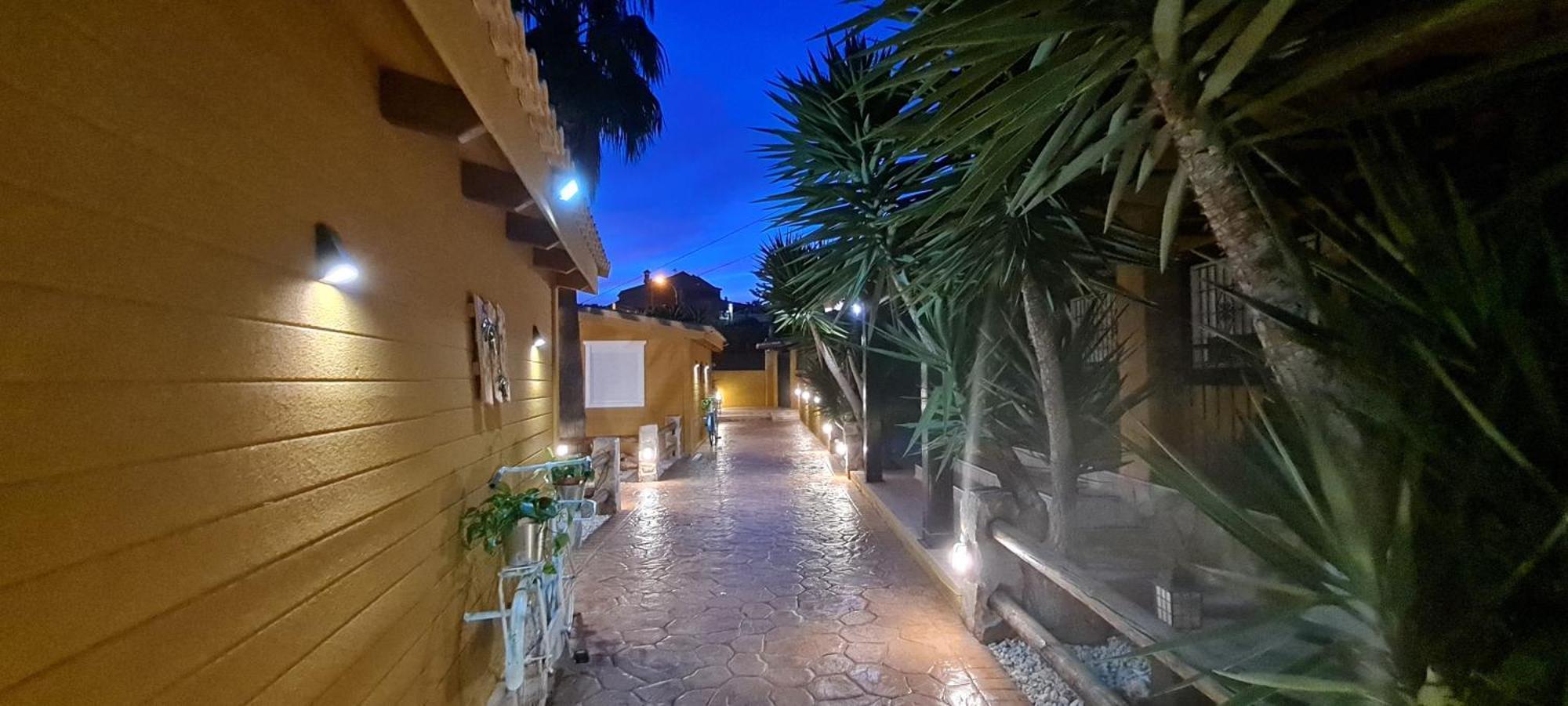 Villa Maribel Бусот Экстерьер фото